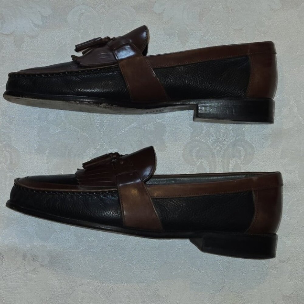 Men's Florshein Two-Tone Moc Toe Tassel Loafers - Picture 3 of 8